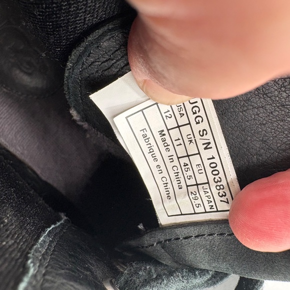 RARE UGG Australia Jarrett Leather Boots Men’s 10 Black Elastic Lace Up Moc Toe - Picture 14 of 15